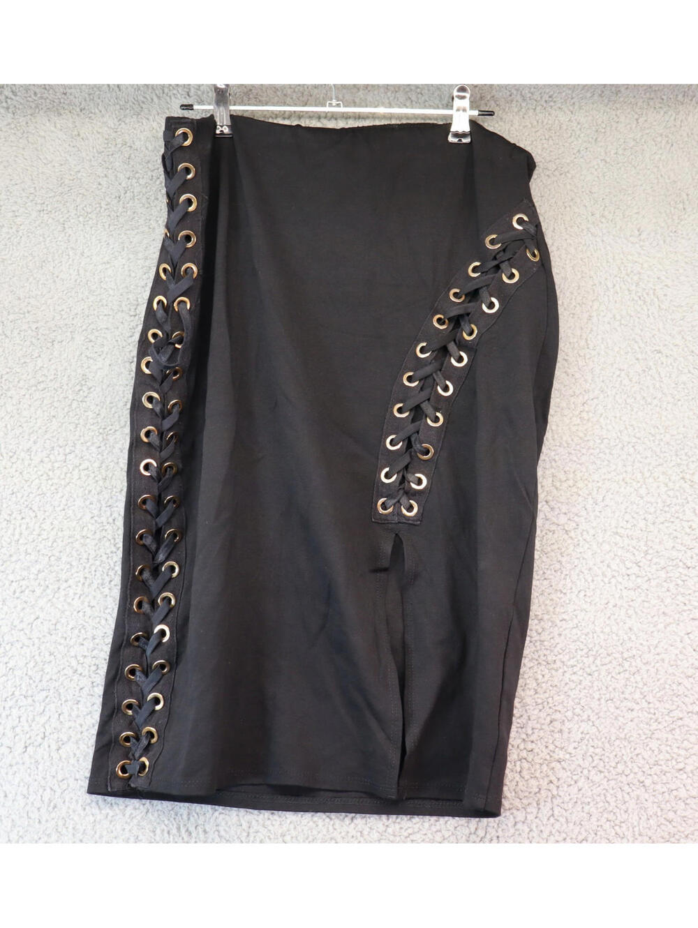 Touch Me Black Skirt Large Tie Side Metal Eyelets Y2k USA